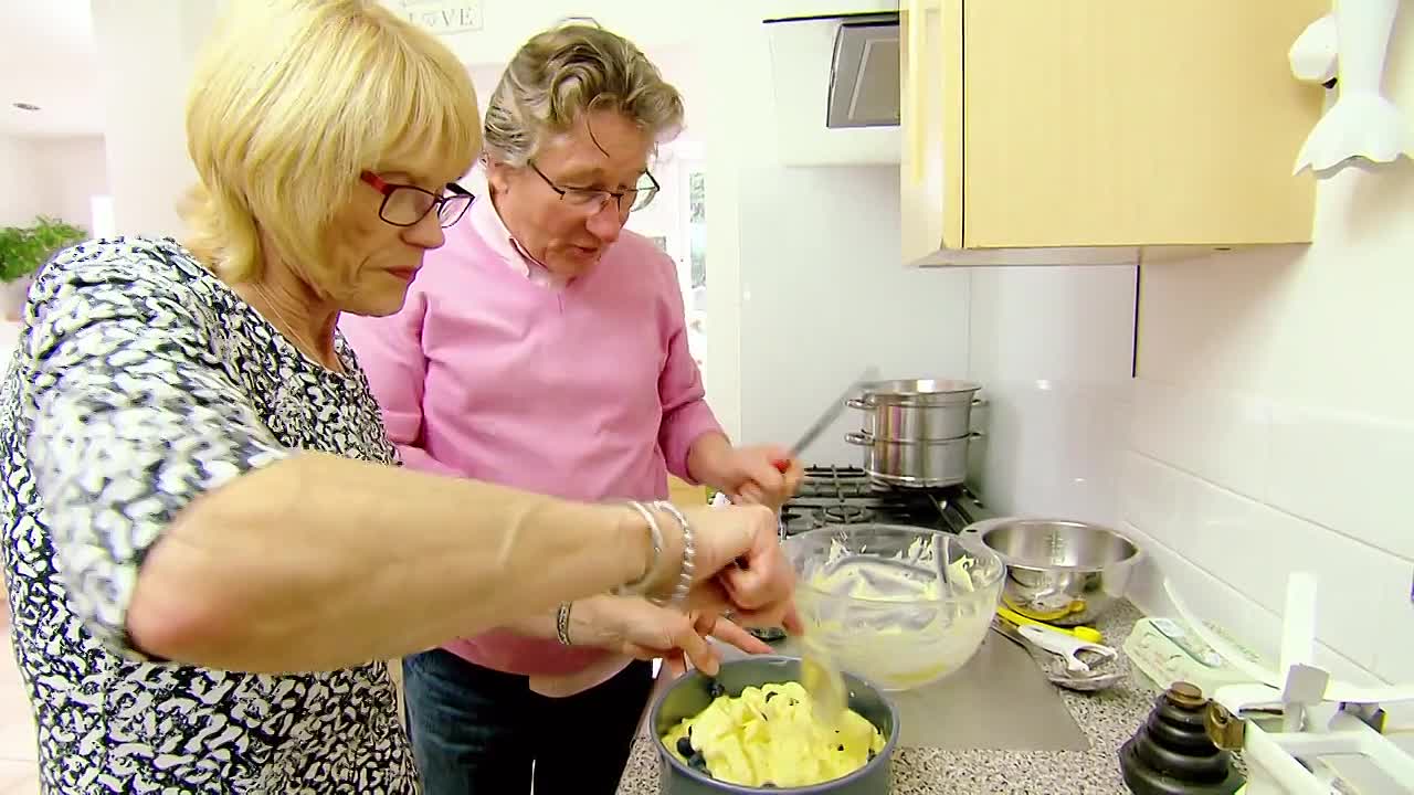 Couples Come Dine with Me S01E29