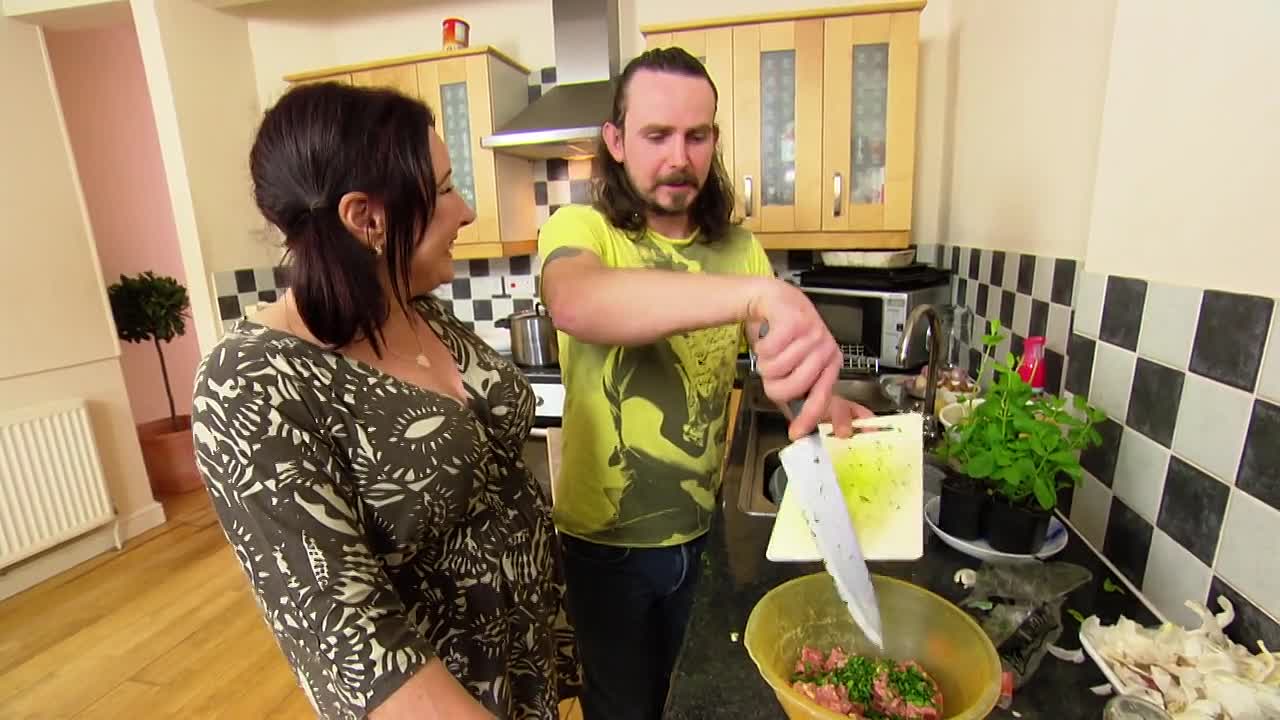 ⁣Couples Come Dine with Me S01E18