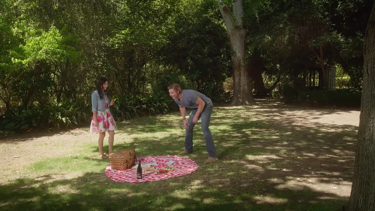 ⁣The Date Whisperer 2023 1080p WEBRip x264 AAC-