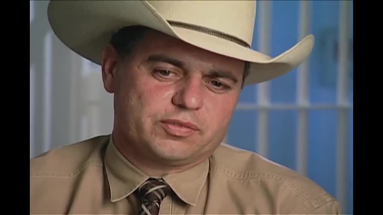 Woman Cracks Cold Case