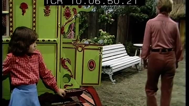 ⁣Kizzy E06 -The Bonfire (1976)