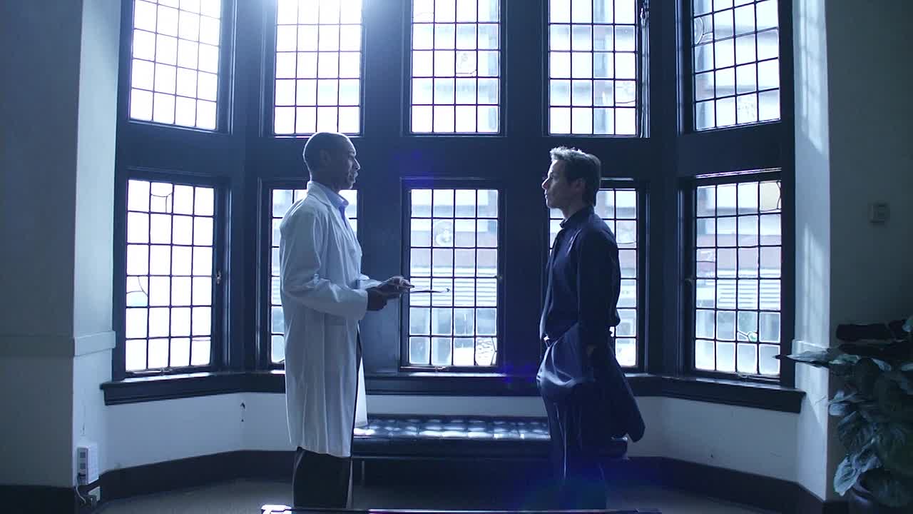 V 2009 S01E05 Welcome to the War