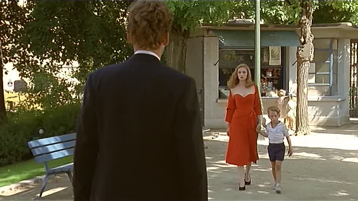 ⁣Une Femme Francaise 1995 FRENCH DVDRip x264