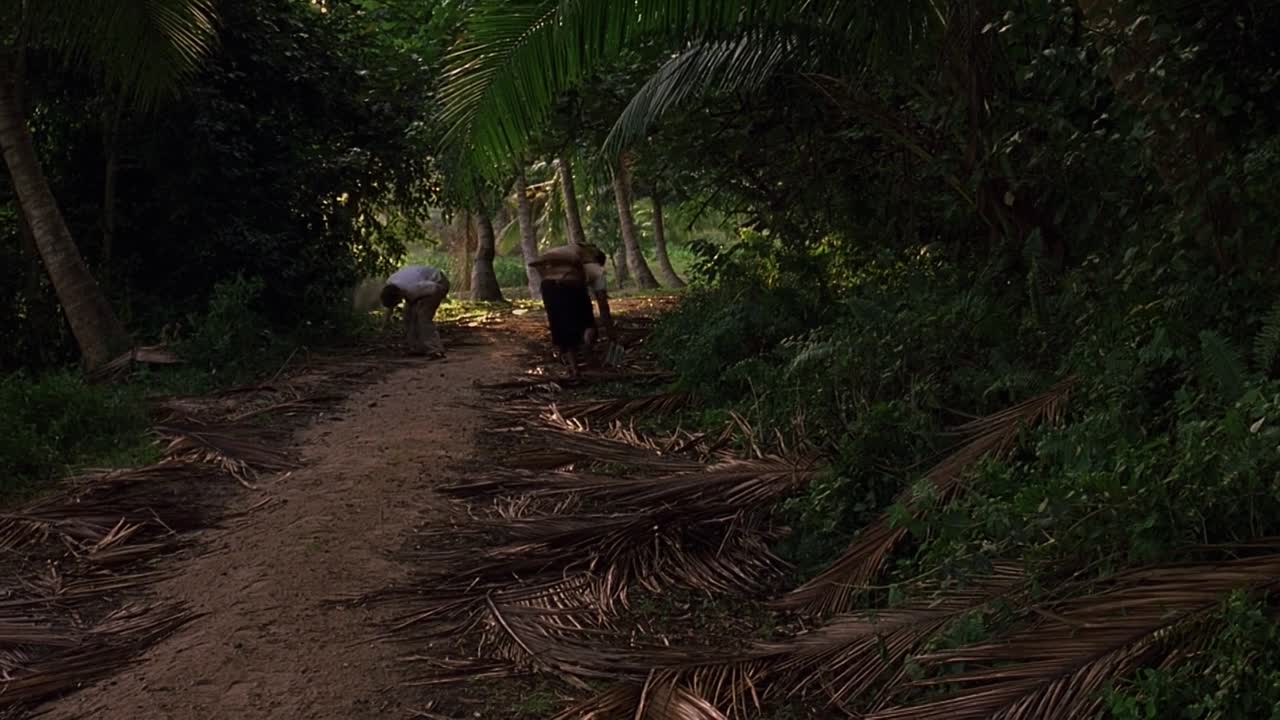 ⁣The Other Side Of Heaven 2001 1080p WEBRip x264-[YTS AM]