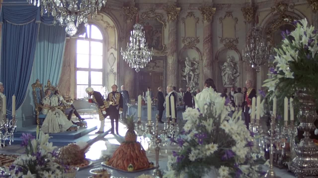 ⁣Royal Flash 1975 1080p BluRay x264 AAC-