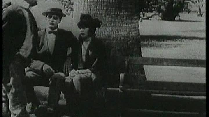 Charlie Chaplin - 1920 - The Rival Mashers