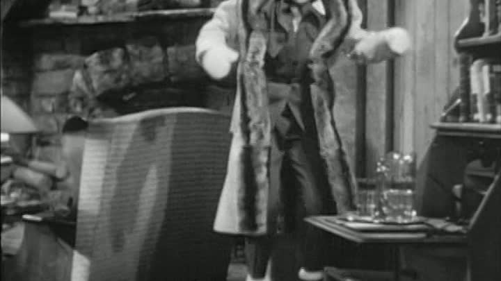 ⁣1941 - Mr & Mrs Smith