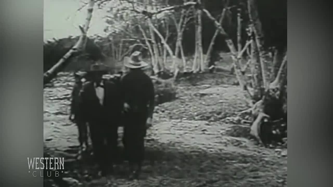 ⁣Rainbow Valley 1934 720p HDRip h264