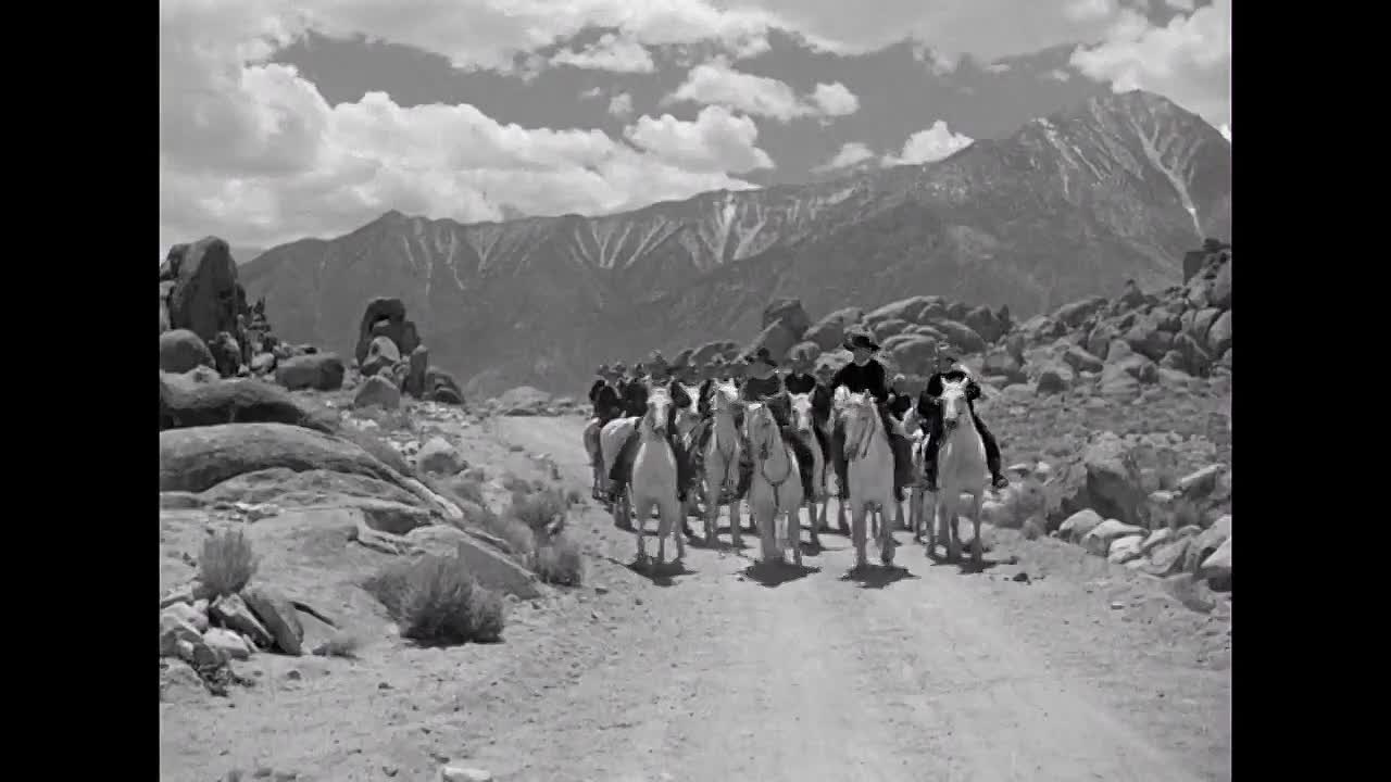 ⁣Westward Ho 1935 HDrip x264