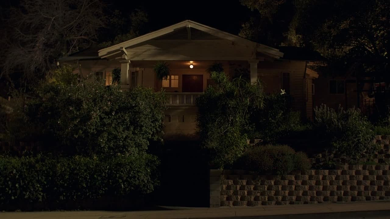 Cyrus 2010 720p BluRay x264 AAC-