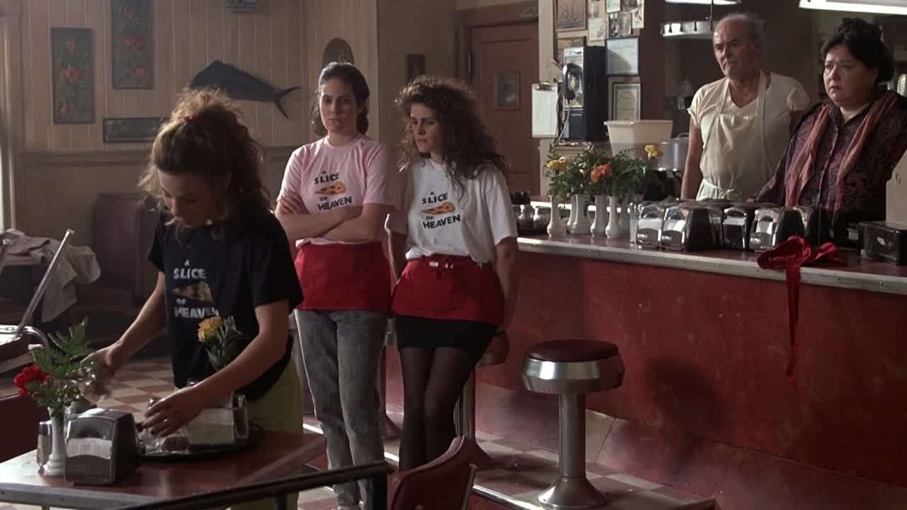 ⁣Mystic Pizza 1988 1080p HDrip AVC H264 DTS MP3