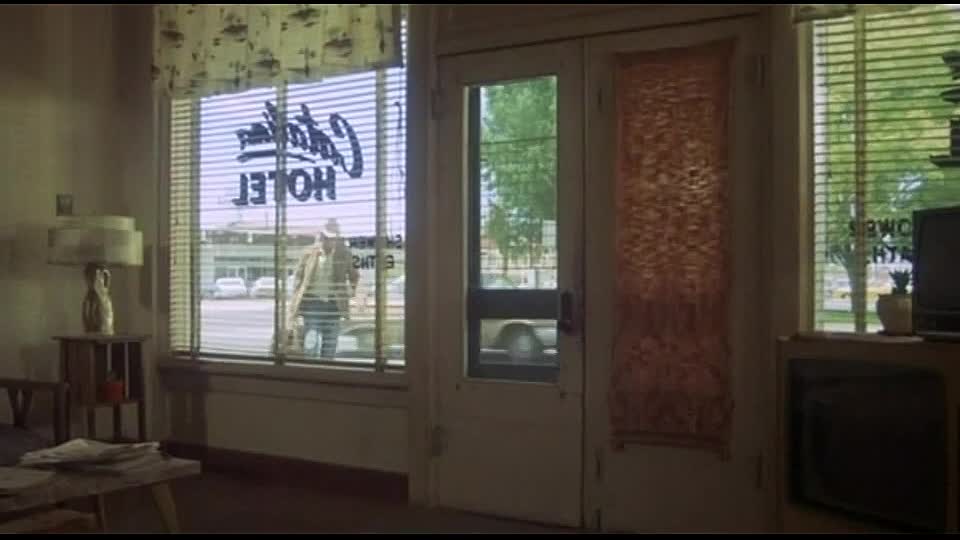 ⁣Pocket Money 1972 WEBRip x264