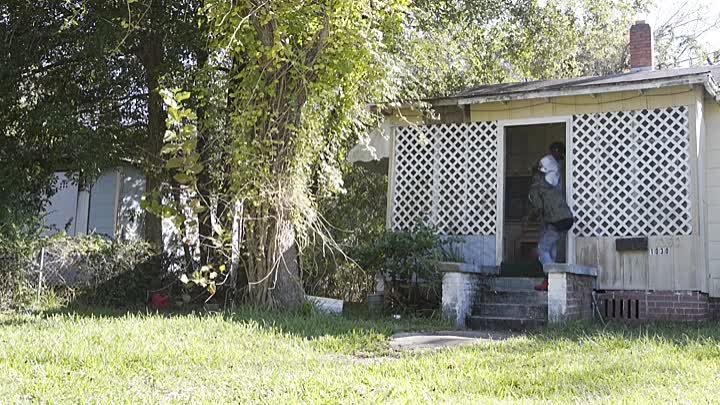 Boss Moves 2021 HDRip XviD AC3-EVO