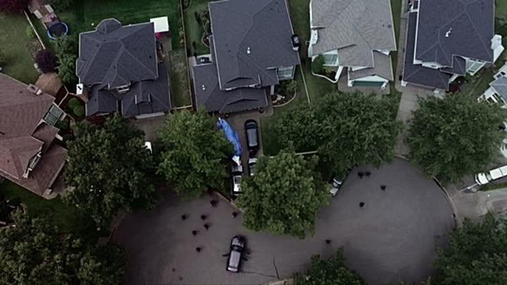 ⁣Drone 2017 BRRip XviD AC3-EVO