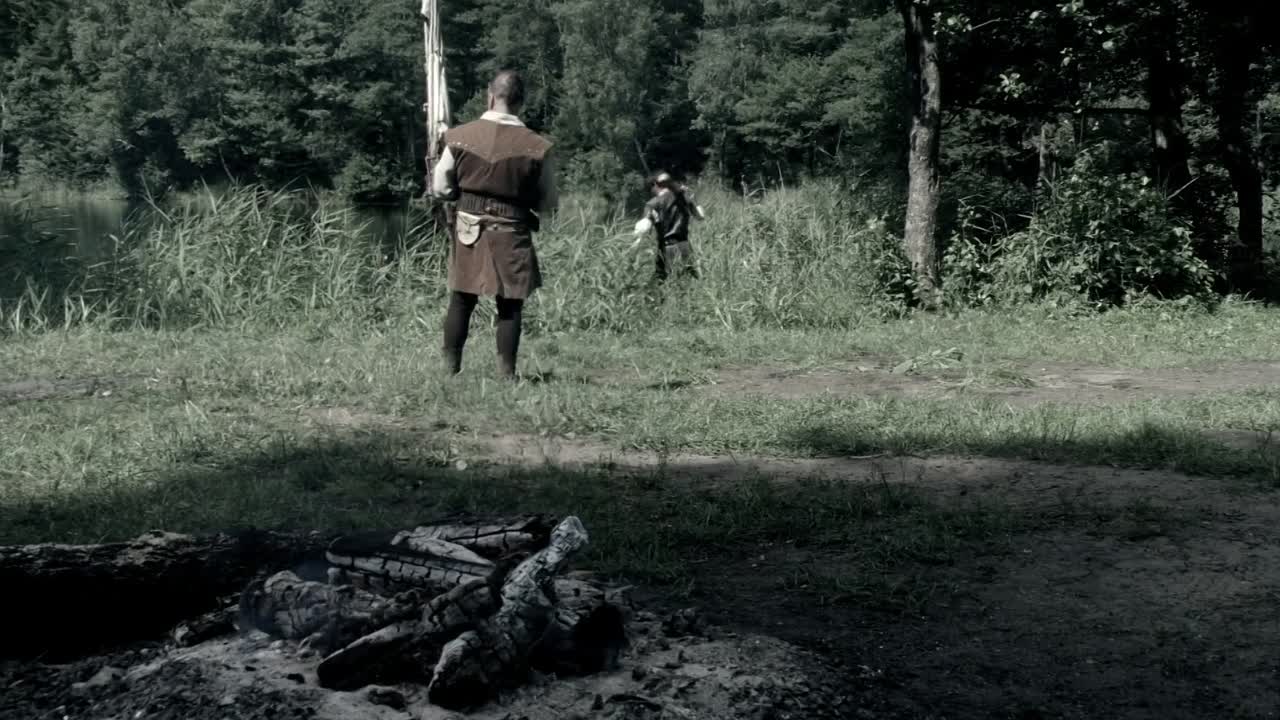 ⁣Dungeons Dragons Wrath Of The Dragon God 2005 1080p BluRay x264 AAC-