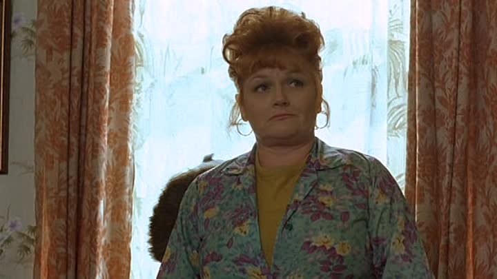 ⁣East Is East[Eng]Dvdrip Dino