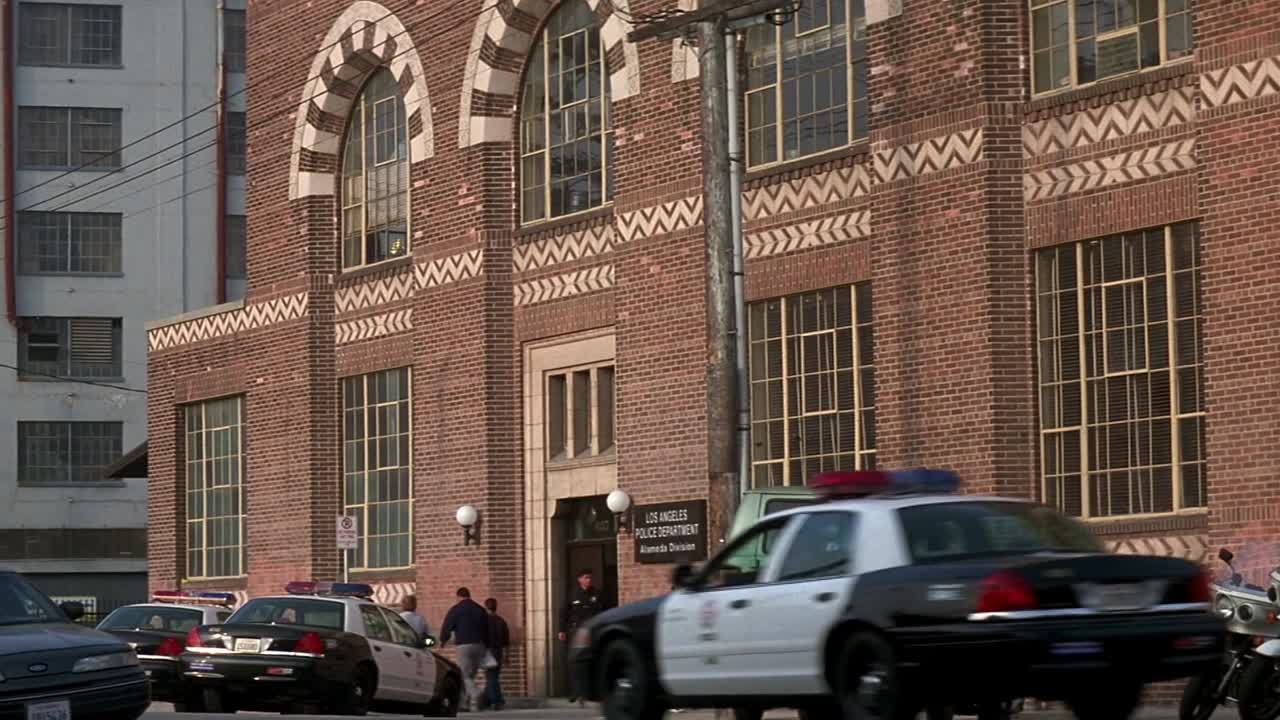 Enough 2002 1080p WEBRip x264-[YTS AM]