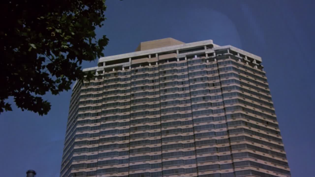 Falling In Love 1984 1080p WEBRip x264 AAC-