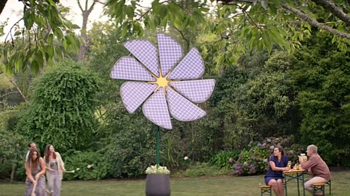 Falling Inn Love 2019 HDRip XviD AC3-EVO