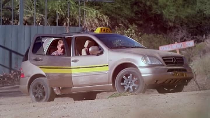 ⁣Female Fight Club 2016 HDRip XviD AC3-EVO