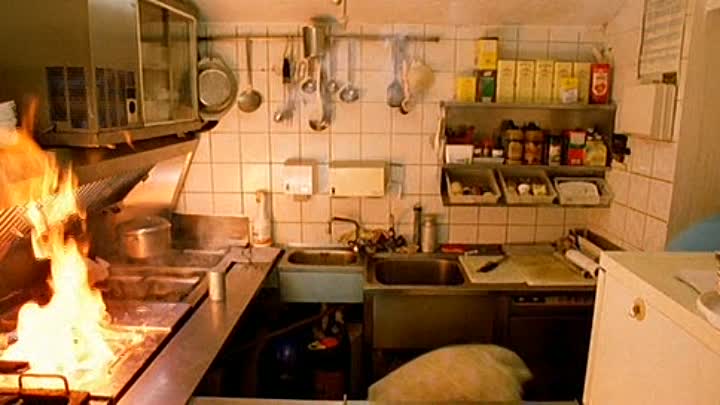 Polly Blue Eyes 2005 GERMAN DVDRip XviD