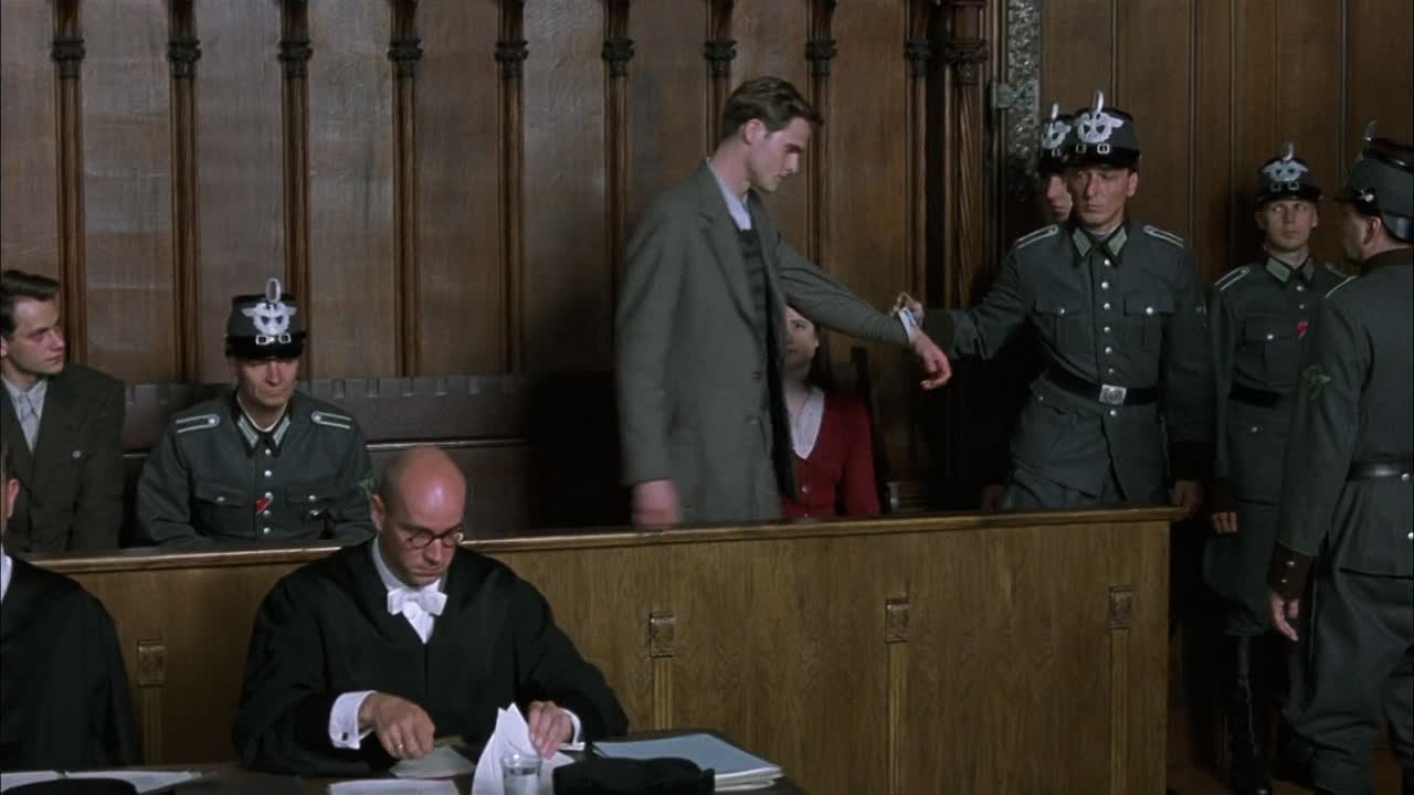 Sophie Scholl Die letzten Tage 2005 GERMAN 1080p BluRay x264 AAC-