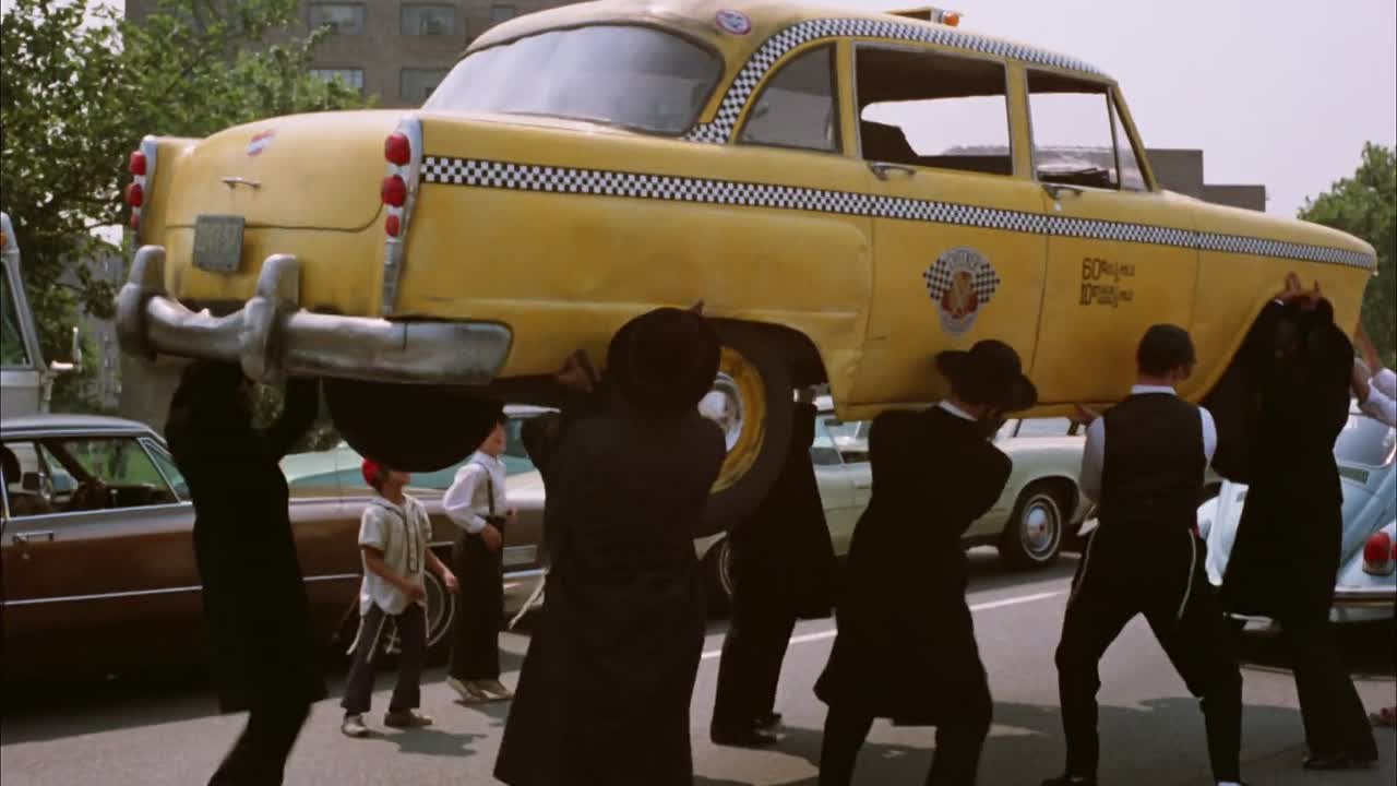 Louis De Funes - 1973 - Les Aventures De Rabbi Jacob FRENCH 1973 1080p WEBRip x264 AAC-