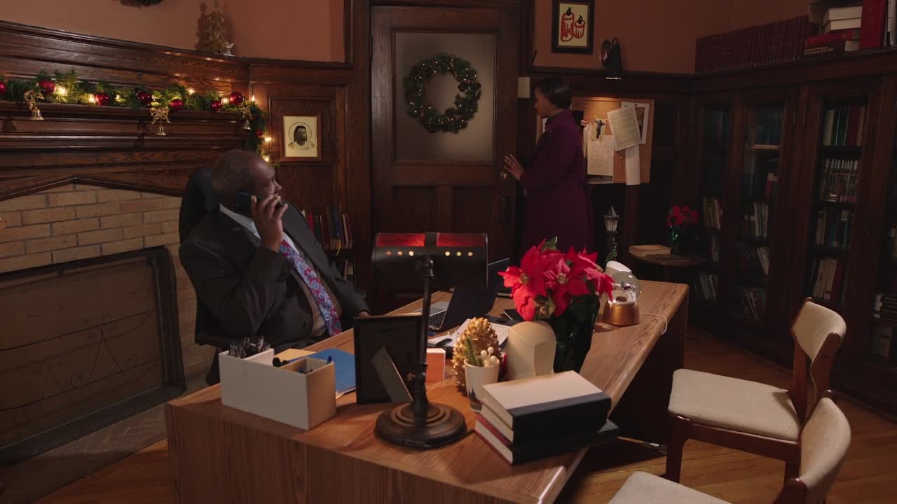 A Christmas Serenade 2023 1080p WEBRip x264 AAC-