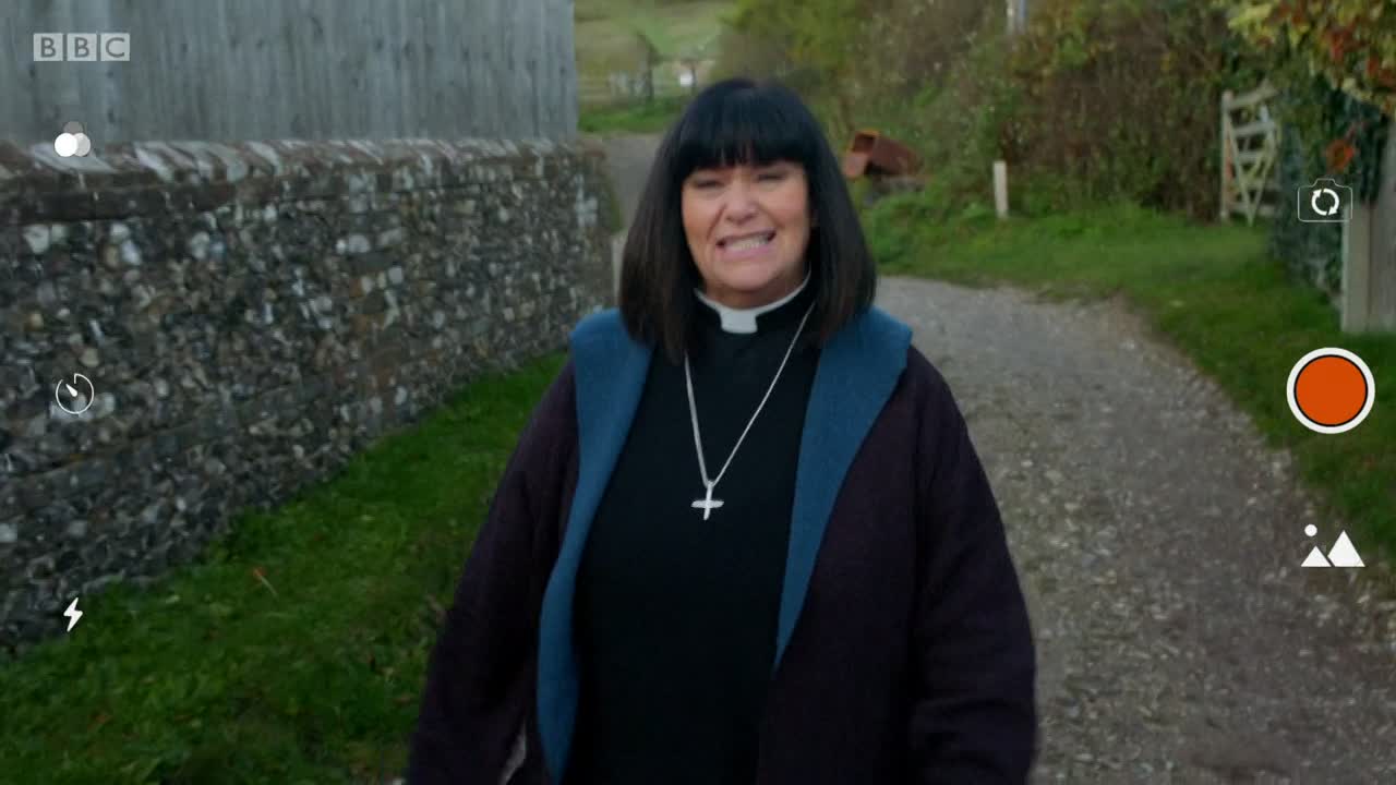 ⁣The Vicar of Dibley (1994) - S00E21 - In Lockdown꞉ Compilation