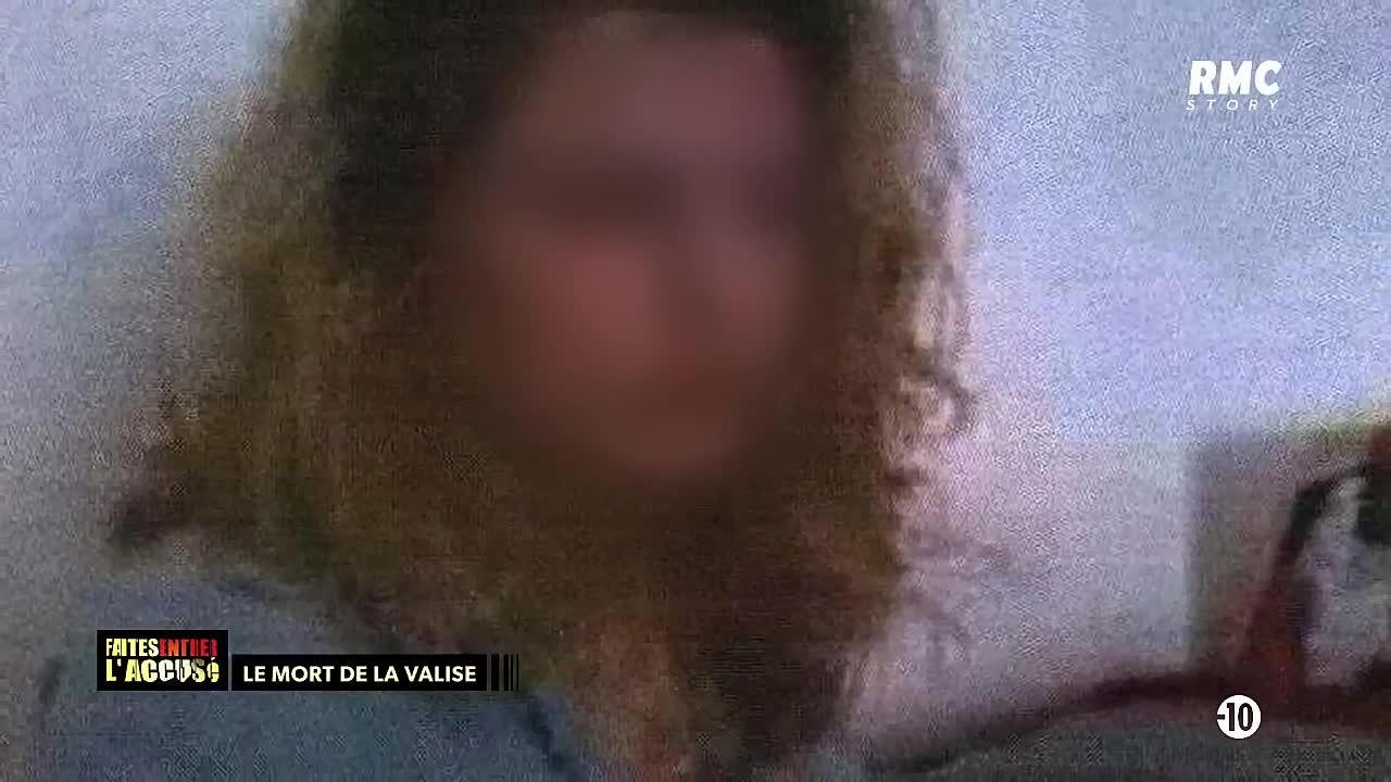 Faites entrer l'accusé. Le mort dans la valise