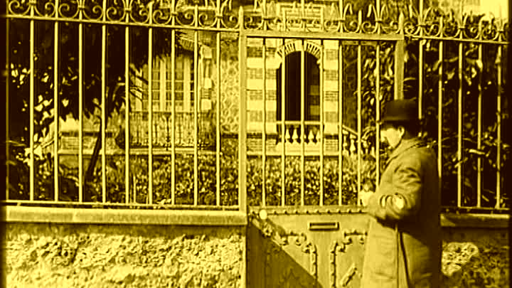 1 - Fantomas - A l'Ombre de la Guillotine (1913)