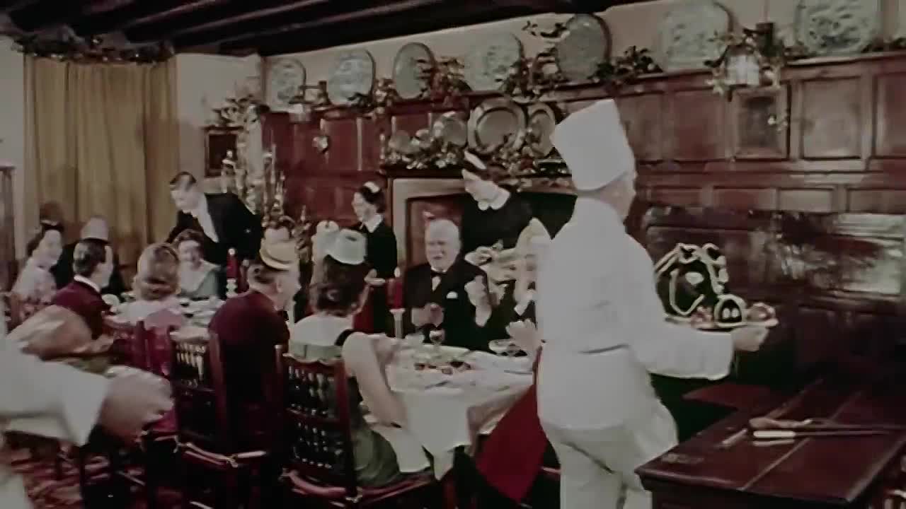 The Dos And Don'ts Of Christmas -Very British Problems