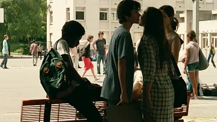 ⁣Mon Pere Est Femme De Menage 2011 FRENCH BDRiP XviD AC3-QNU