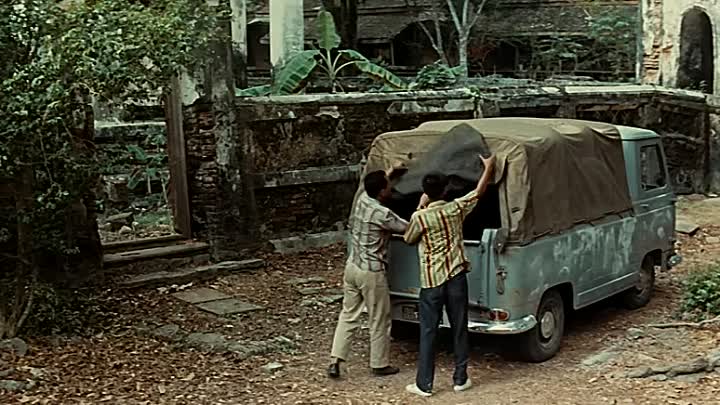 2-Banco a Bangkok pour OSS 117 1964 FRENCH DVDRip x264-FtDL