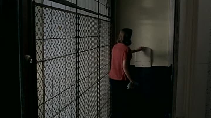 Secret Defense 1998 French Dvdrip Xvid Ac3 Cd1