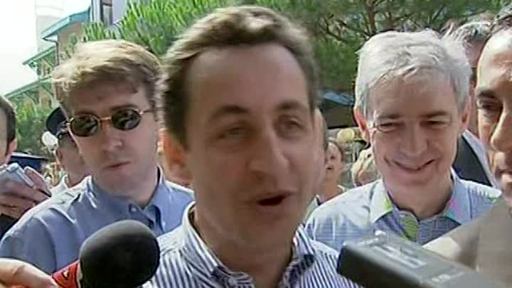 ⁣Sego Et Sarko Sont Sur Un Bateau French Dvdrip XviD