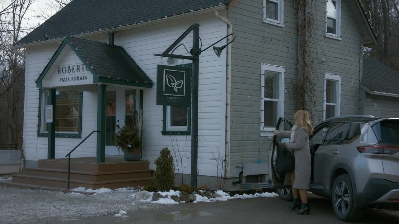 ⁣Pocket Dial Murder 2023 1080p WEBRip x264 AAC-