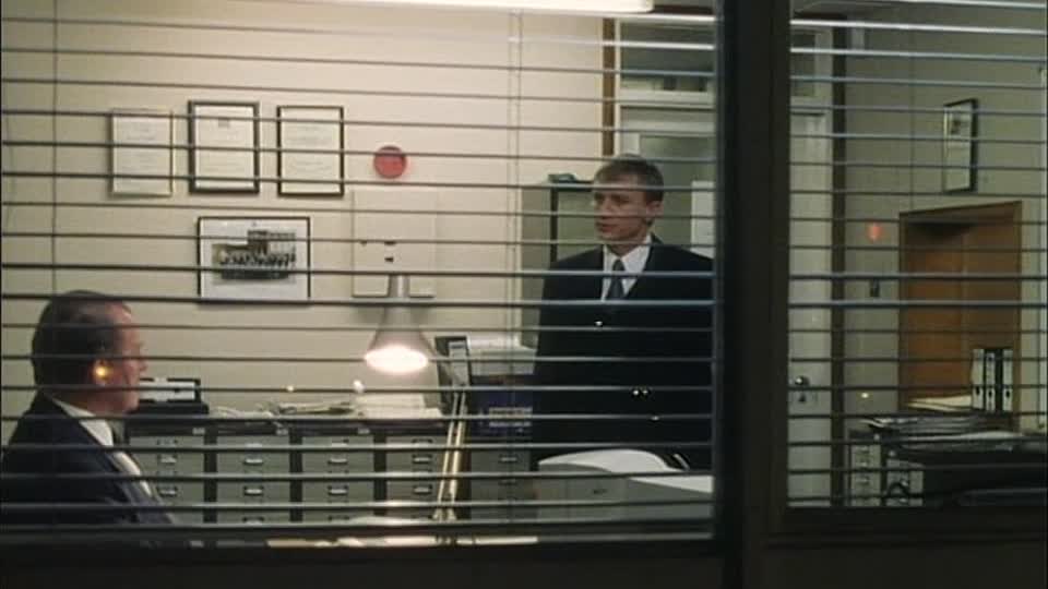 The Ice House (1997) S01E02