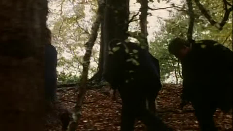 The Ice House (1997) S01E01