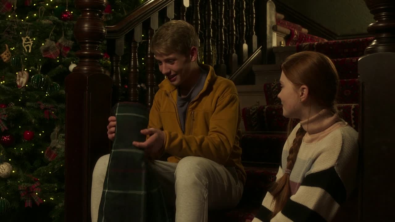 Saving Christmas Spirit 2022 1080p WEBRip x264 AAC5 1-