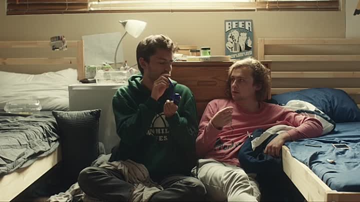 Shithouse 2021 BRRip XviD AC3-EVO