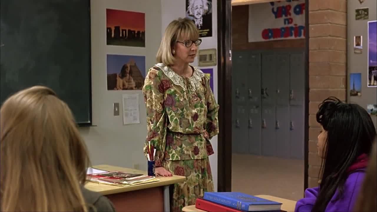 Showdown 1993 720p BluRay x264 AAC-