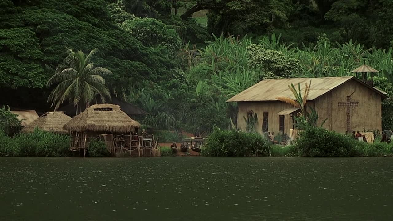 ⁣Tears Of The Sun 2003 1080p BluRay x264-[YTS AM]