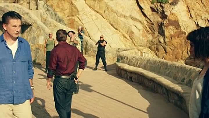 Welcome to Acapulco 2019 BRRip XviD AC3-EVO