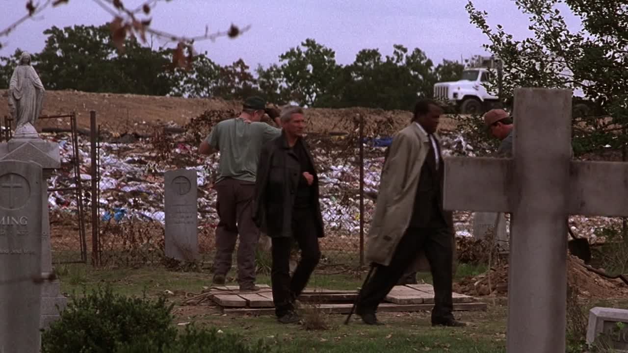 ⁣The Jackal 1997 1080p BluRay x264 YIFY