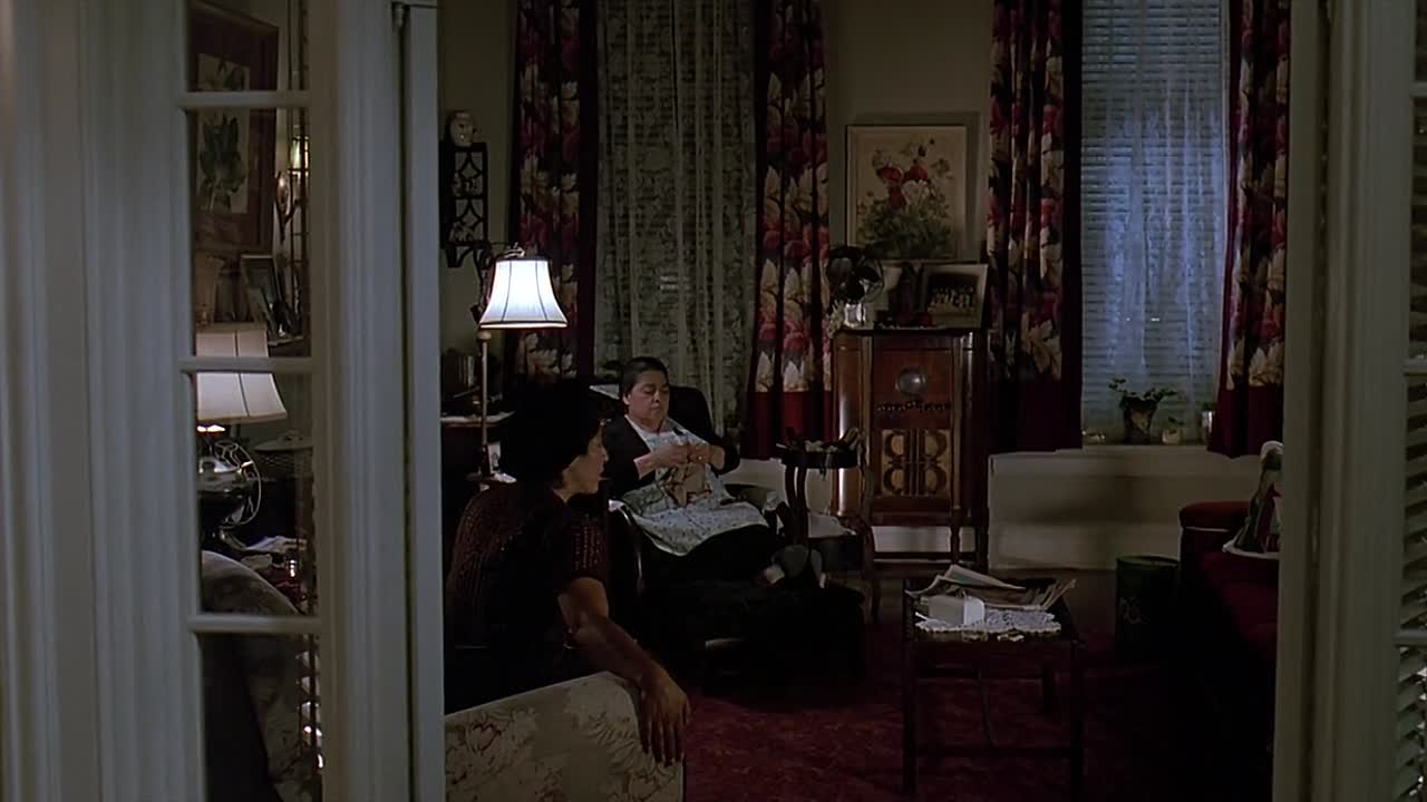 The Public Eye 1992 720p BluRay x264 AAC-