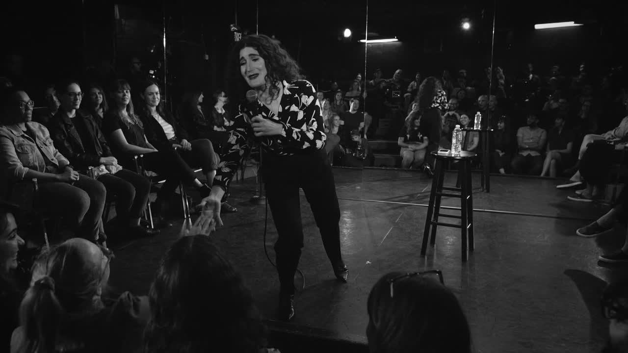 ⁣Kate Berlant Cinnamon In The Wind 2022 1080p WEBRip x264 AAC5 1-