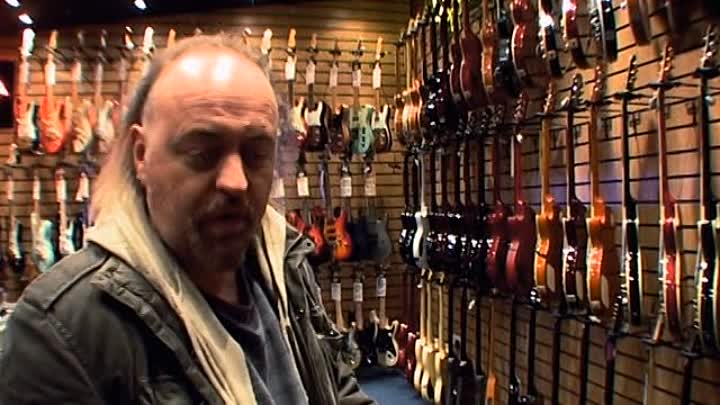 Bill Bailey - Tinselworm Flickhorn Saga