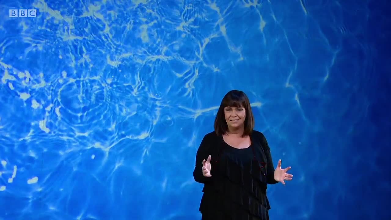 ⁣Dawn French Live 30 Million Minutes