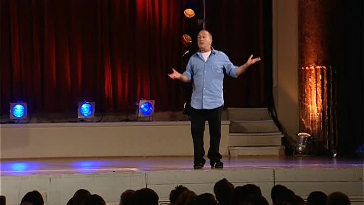 ⁣Tony Robinson's Cunning Night Out